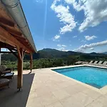 Laterrasse Villa *