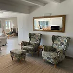 Laterrasse Villa