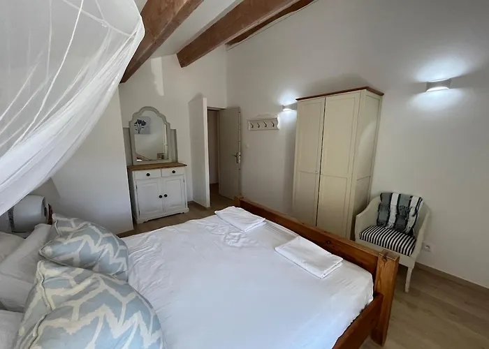 Laterrasse Mons (Herault)